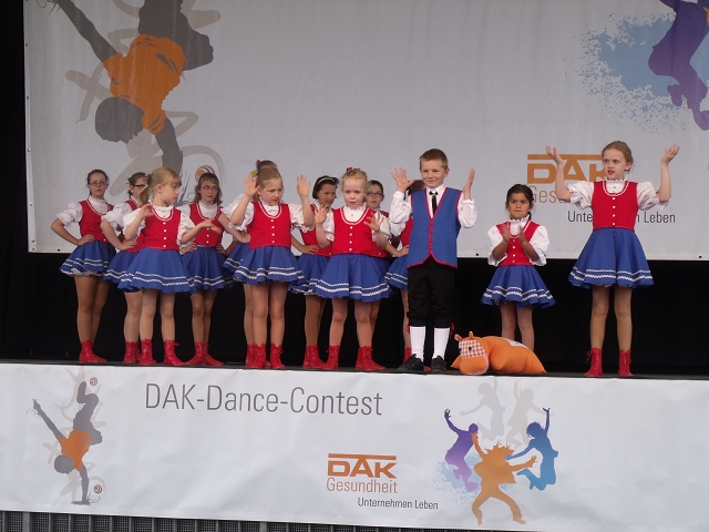 DAK-Dance-Contest